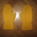 rumene rokavice za 3-5let, 1€