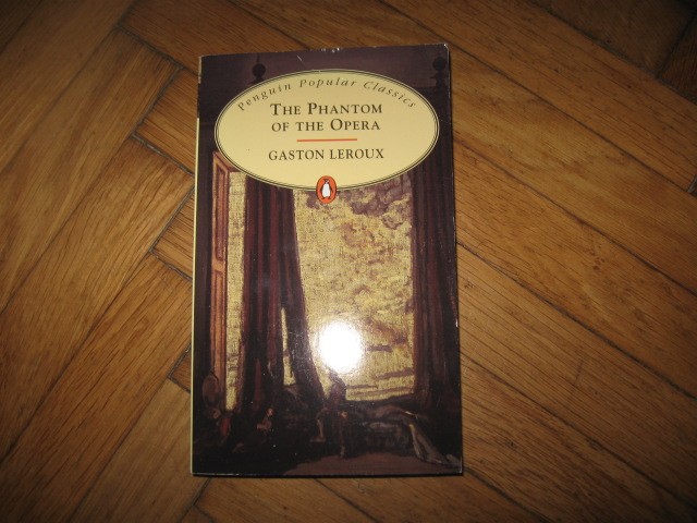 The Phantom of the Opera (v angleščini), 3€
