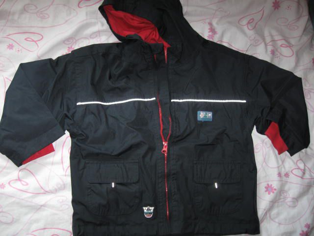 modro rdeča prehodna jakna za fanta št.92, 4€