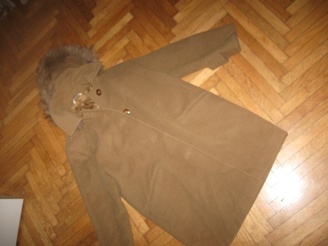 Volnena daljša jakna Tessuto vel.42, 15€
