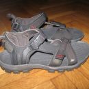 novi sandali Quechua št.39-40, 20€
