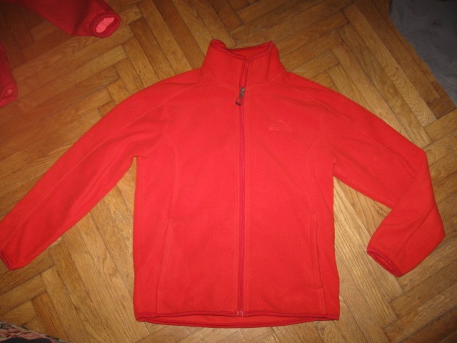 Prehodna jakna McKinley vel.156 (12 let), 8€