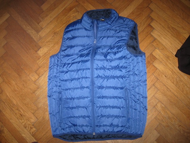 Brezrokavnik Roly vel.M, nov, 10€