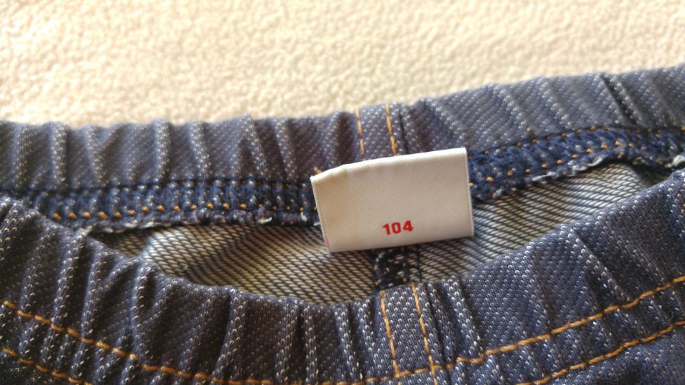 s.oliver 3/4 hlače 104, mehke videz jeans, 5€
