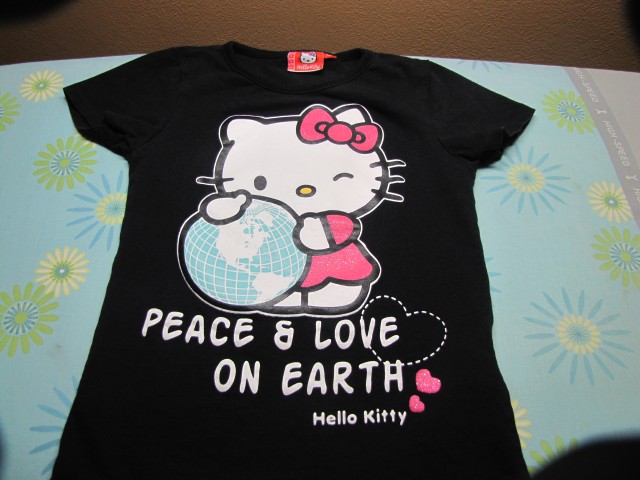 Hello Kitty majčka 116, 2€