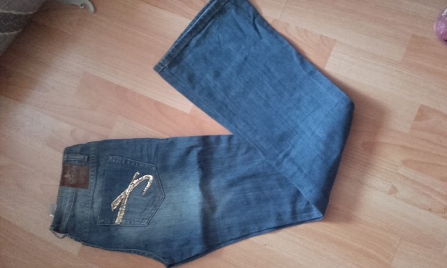 Hlače jeans tw 3€ - foto