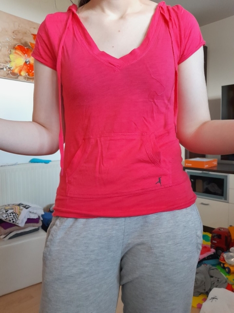 3€