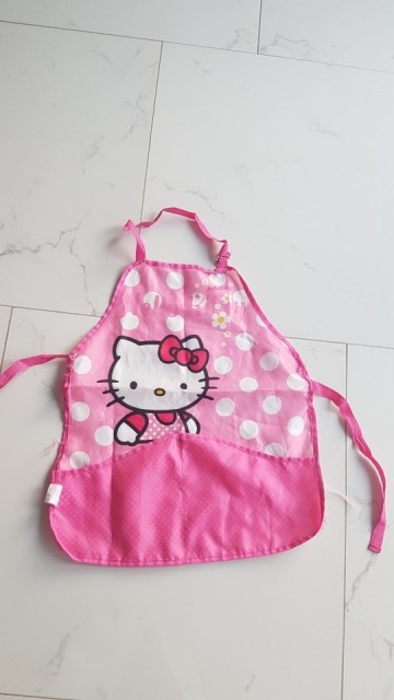 Predpasnik Hello Kitty- 3€ - foto povečava