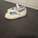 Otroska obutev 20- 5€