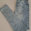 Jeans 134 cm, 12€ kot nove HM