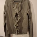 Sisley, 8€