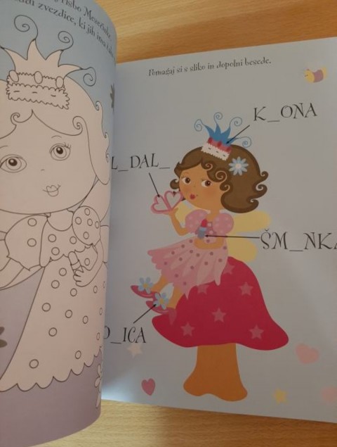 Igrače in ostalo za punčke - foto