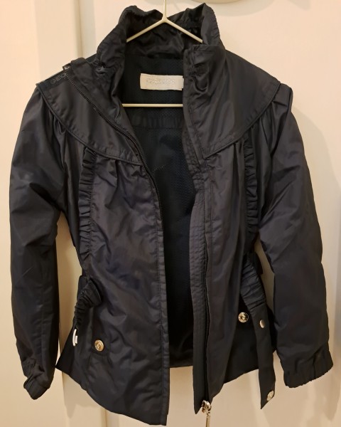 5 let, nova, 10€