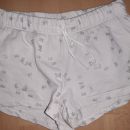 Nove Hm, 3€