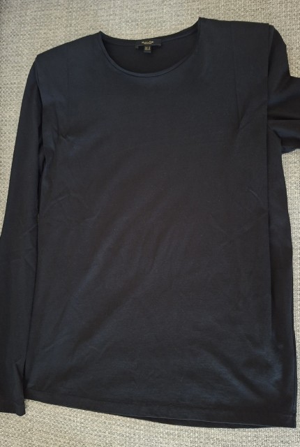 Massimo Dutti, 10€