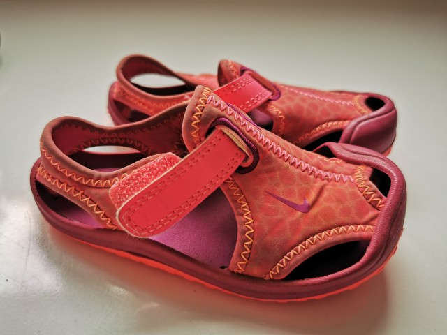 Nike sandali 21 - 8€