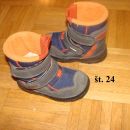 24 zimske škornji 5€
