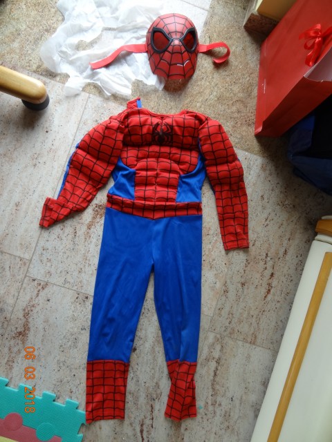 122 Pustni kostim SPIDERMAN 18€