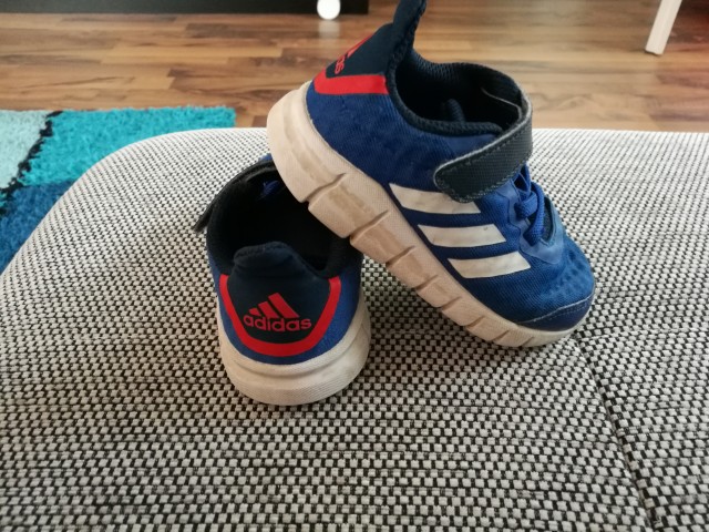 Adidas, št.23