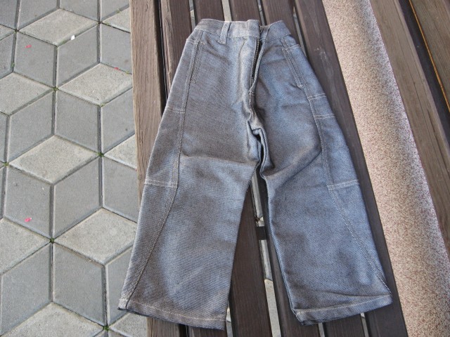JEANS OTROŠKE HLAČE ŠT. 104 - foto
