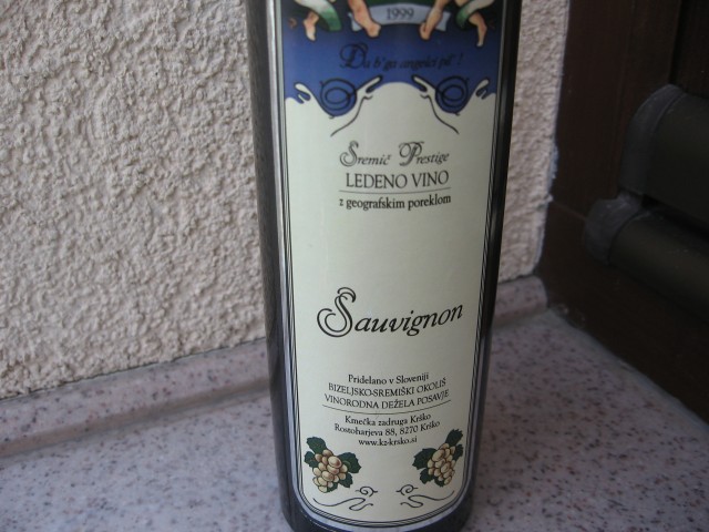Ledeno vino SAUVIGNON 0,375l sremič prestige - foto