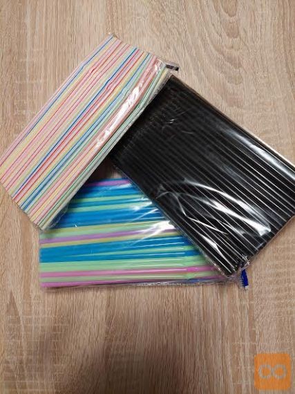 Plastične slamice - foto