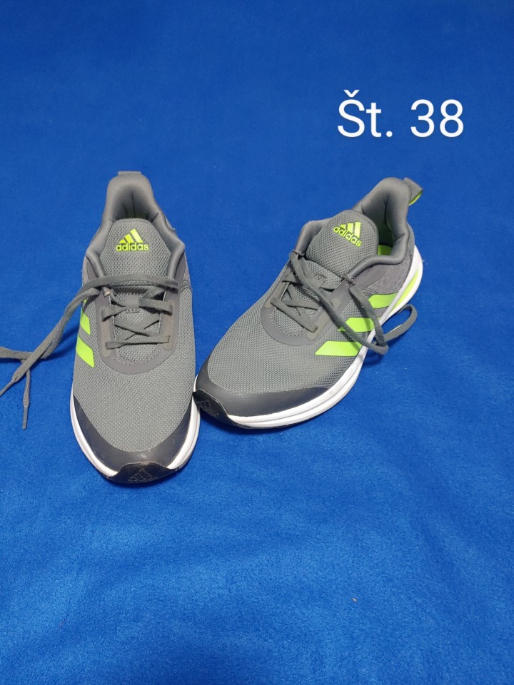 Fantovska in dekliška obutev - foto povečava