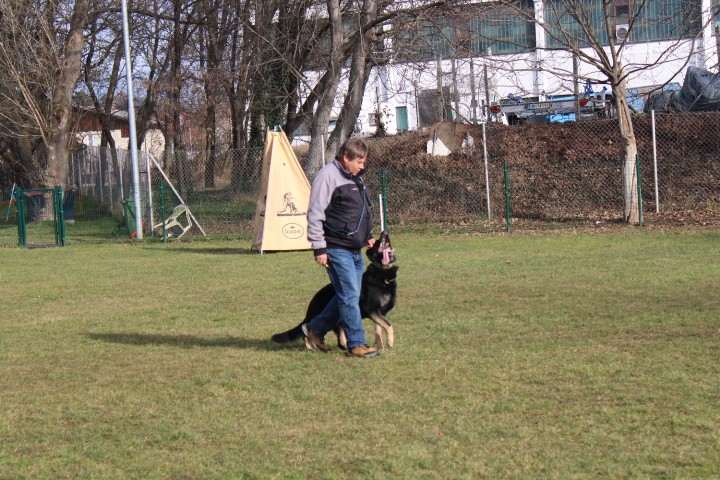 TRENING MB  - foto povečava