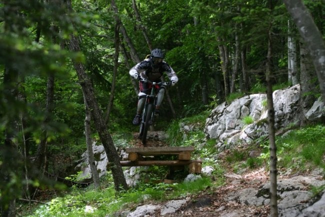 Bovec 4.6.06 - foto povečava