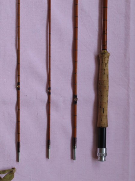 10 ft,
four piece rod, two top.
(309 cm; and one 103 cm)