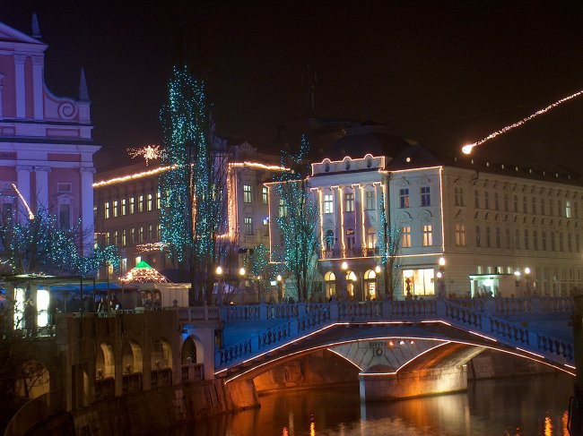 Slike božična Ljubljana 2005 - foto povečava