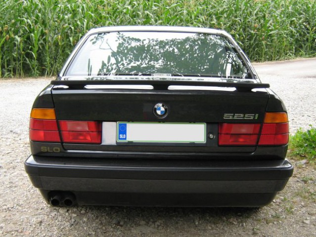 1992 BMW e34 525iA - foto