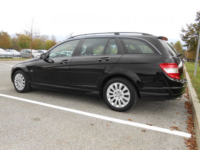 2011 mercedes-benz c220 t cdi - foto