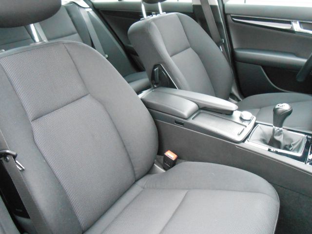 2011 mercedes-benz c220 t cdi - foto