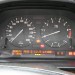 Prazen tank goriva,merilnik hitrosti,ki rad zaide onkraj 200km/h,kilometrinica za predjed,