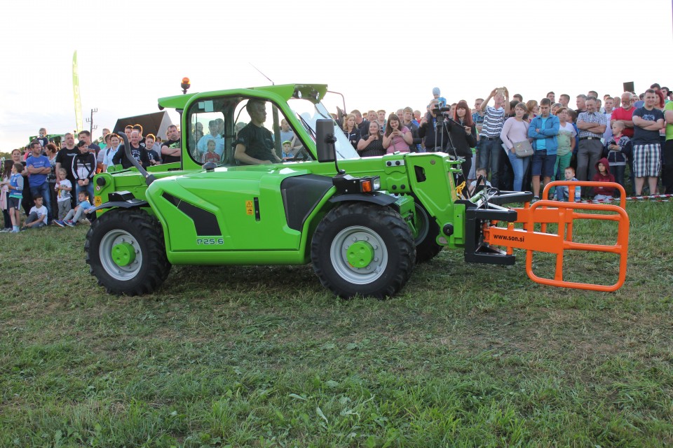 10. DTF DEMO - foto povečava