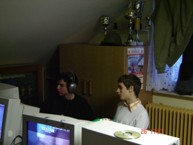 Lan party Ropoča - foto