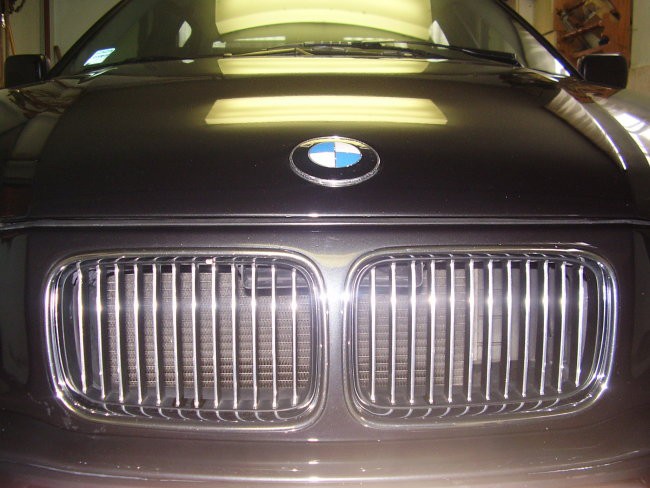 BMW 320i - foto povečava