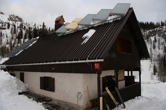 Blejska koča, Mrežce, 25.12.2005 - foto povečava