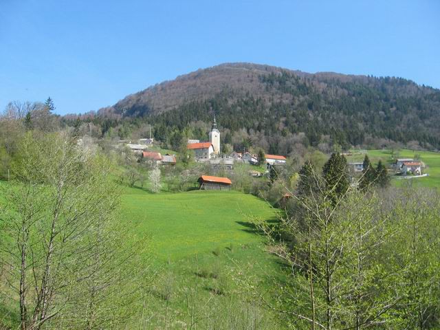 Čemšeniška planina, Krvavica, 27.4.2005 - foto povečava
