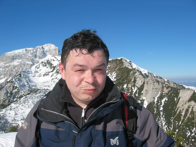 Vrtaški vrh, 3.4.2005 - foto povečava
