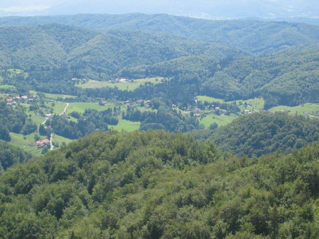 Grmada, Tošč, 15.8.2004 - foto povečava