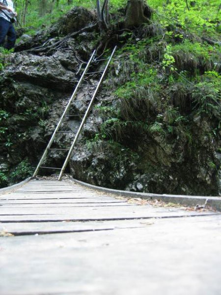 Pekelski slapovi, Pokojišče, 25.5.2004 - foto