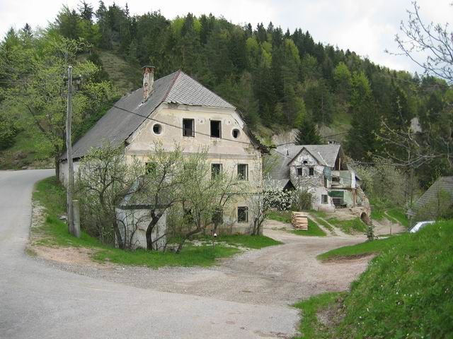 Grmada, Tošč, Selo, Črni vrh, 2.5.2004 - foto
