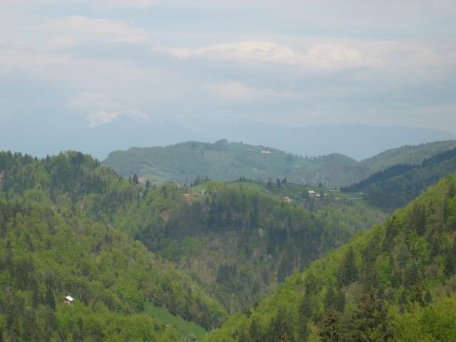 Grmada, Tošč, Selo, Črni vrh, 2.5.2004 - foto povečava