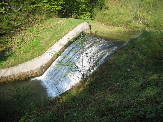 Grmada, Tošč, Selo, Črni vrh, 2.5.2004 - foto povečava