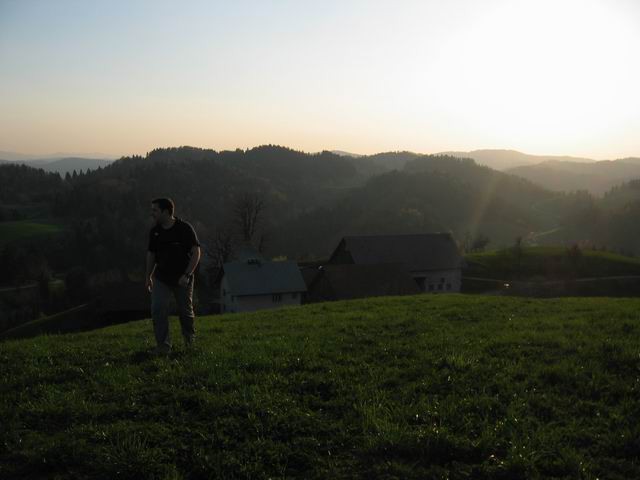 Kožljek, Koreno nad Horjulom, 22.4.2004 - foto povečava