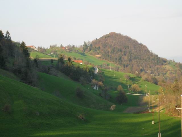 Kožljek, Koreno nad Horjulom, 22.4.2004 - foto