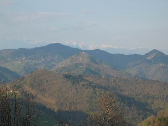 Kožljek, Koreno nad Horjulom, 22.4.2004 - foto