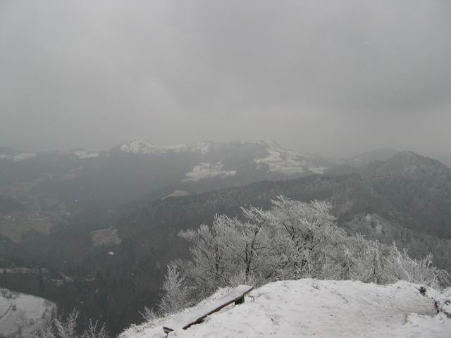 Tošč, Gonte, Grmada, 4.1.2004 - foto